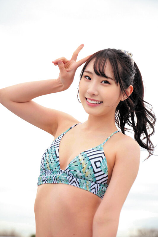 真夏の素人水着ギャル祭り!素股オイルマッサージでカチカチち○ぽがアソコに擦れて赤面発情!きよかななみ 画像1