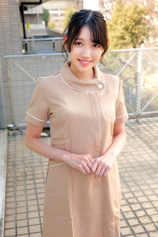 高級美容サロン勤務の美人セラピストさんがお口だけでじゅぽんじゅっぽんバキュームノーハンドフェラ！？あずささんさくらさん 画像2