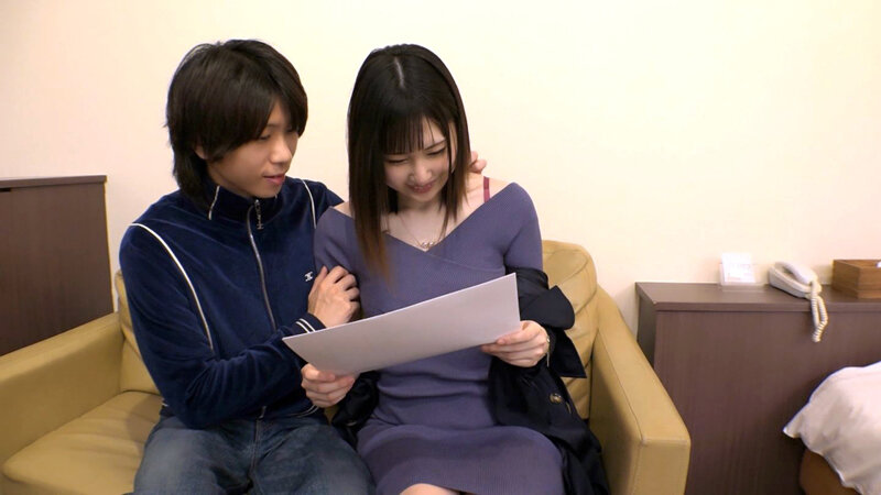 F乳えちえち人妻美女の突撃 逆 取材!!】【性欲×知性のミックスえちょなヤリマン人妻】【取材と称して他人棒観察!!不貞SEX!!】Fパイ美人妻はなんと官能小説家の…ヤリマン参上!!新妻なのに欲求不満!!取材の意味も込めて!?他人棒を味見&味見で浮気… 島崎星羅 画像3