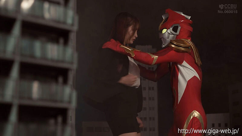 女防衛隊員巨大化 トキ・マキコ 白崎水麗 画像14