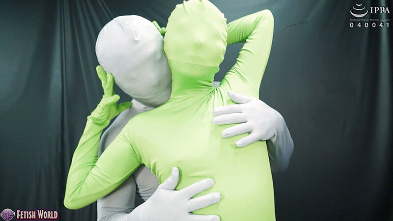 ZENTAI LOVERS 01