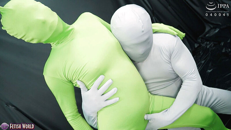 ZENTAI LOVERS 01