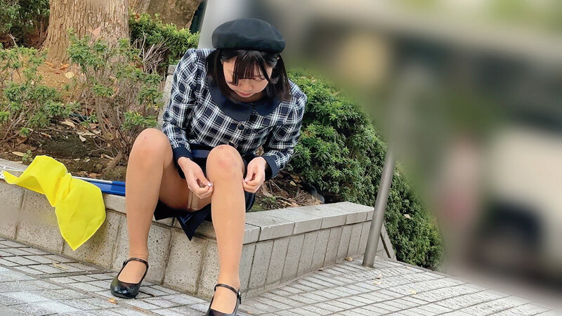 【数量限定】バスガイド狩り2 東京観光4名 パンティと生写真付き 画像9