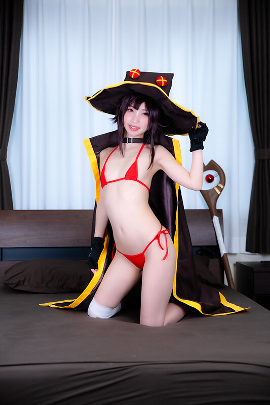 低身長合法ちびっこパイパンレイヤーさんの2.5次元コスプレ生ハメ濃厚中出しぶっかけおせっせ撮影会!冬愛ことね 11枚目