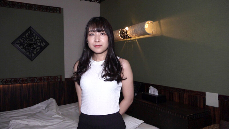 むっつりスケベ妻乱交 音羽美波 画像1