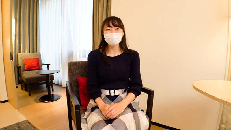憧れの男を前に、お股をびしょびしょに濡らしながら発情する、素人美女をハメ撮り。感度最高のドM女3名。 画像3