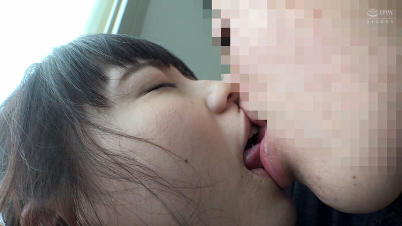 いじめられっ子の膣内におじさん精子を大量発射!!健気な喘ぎ声◎【個人撮影】発育途中・イラマチオ・種付けプレス ちはる 桜井千春 画像3
