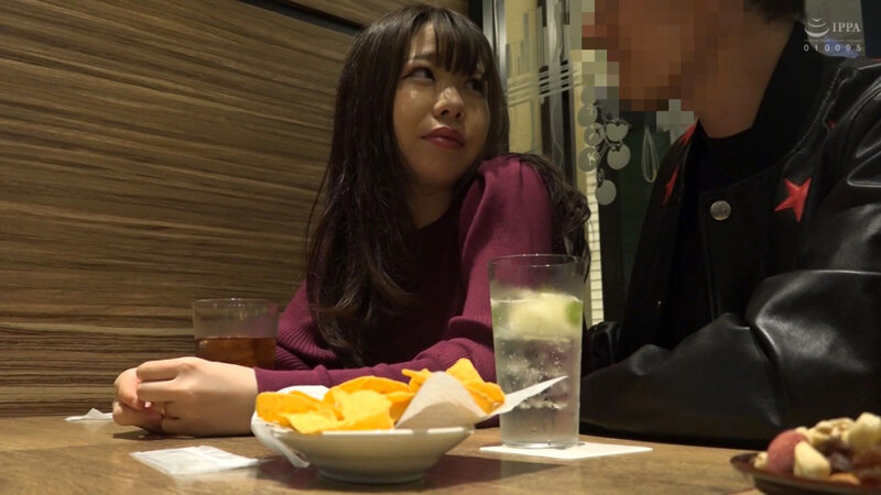 尻軽ヒトヅマ 甘え上手・夜のカリスマ ピンク乳首 密着ささやきキス ゆりか 上條ゆり香