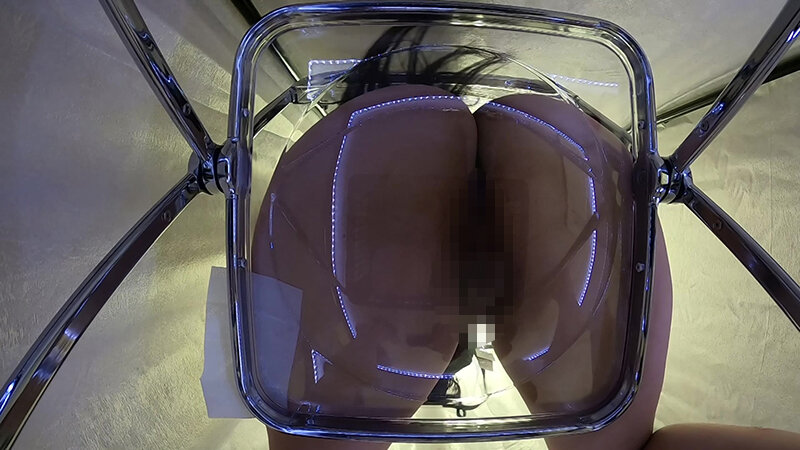 おわん型デカパイOLのお着替え 画像7