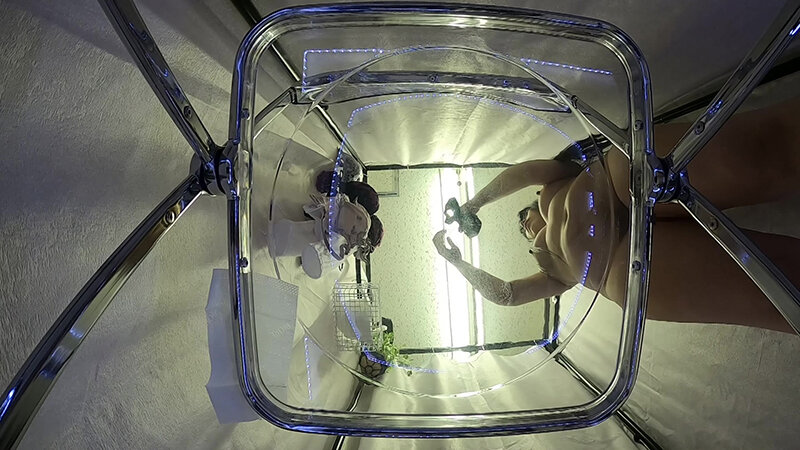 おわん型デカパイOLのお着替え 画像9