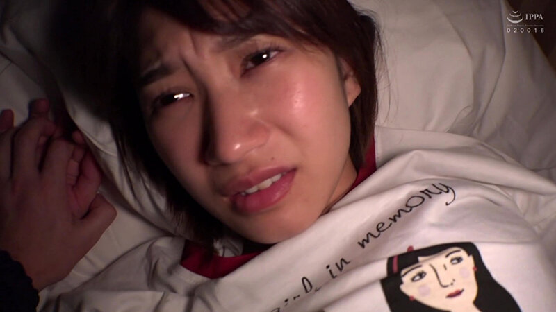 爆乳いじられすぐに濡れる敏感女子と暗闇でハメ撮り サンプル