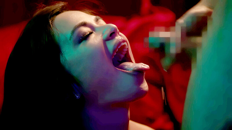 Exotic Dancer 専用ストリップ嬢