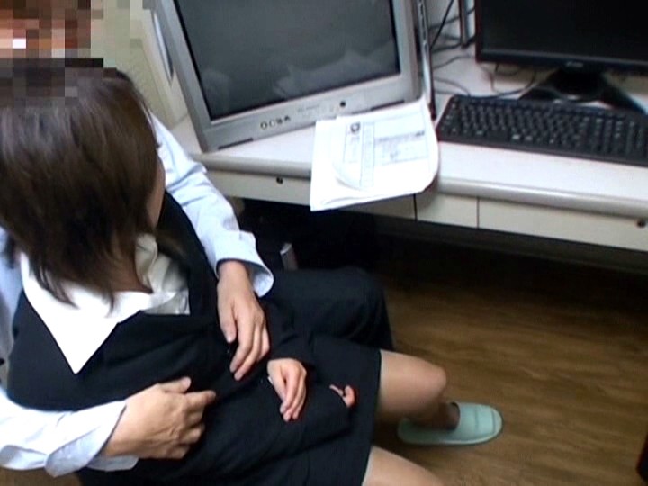 LAAG-301 パート 1 - 30 分