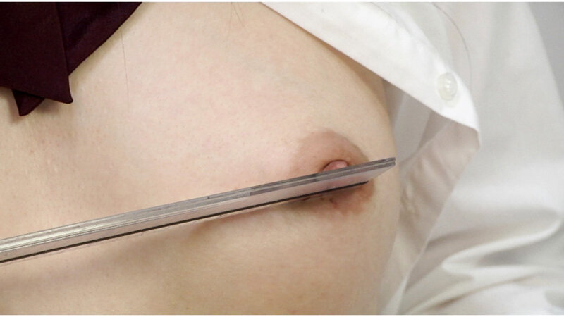 乳首触るクセが止められないのが悩み!私の乳首オナニーの思い出。 画像6