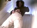 恥態 トイレ盗撮 2 女体から噴き出す異物のサンプル画像 10