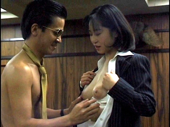 WORLD-1012 パート 2 - 34 分