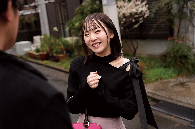 十年ぶりに再会した清楚だった同級生は色気漂う淫乱女に変貌していた! 西元めいさ 3枚目