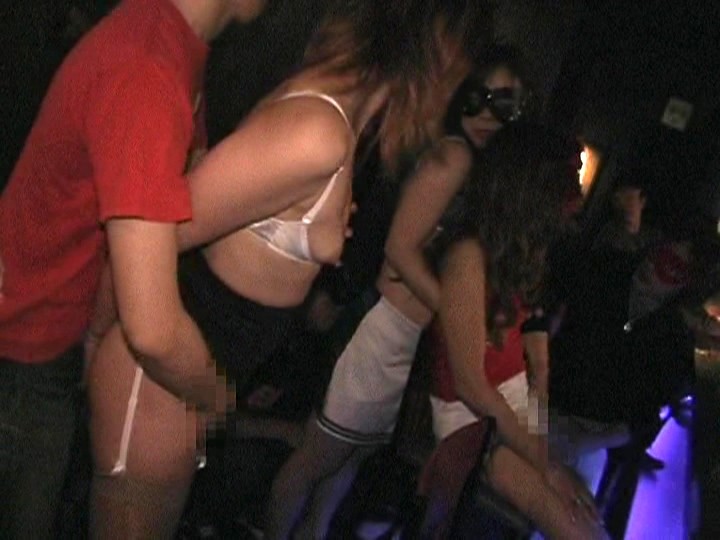 REBN-016 第 11 部分 - 70 分钟