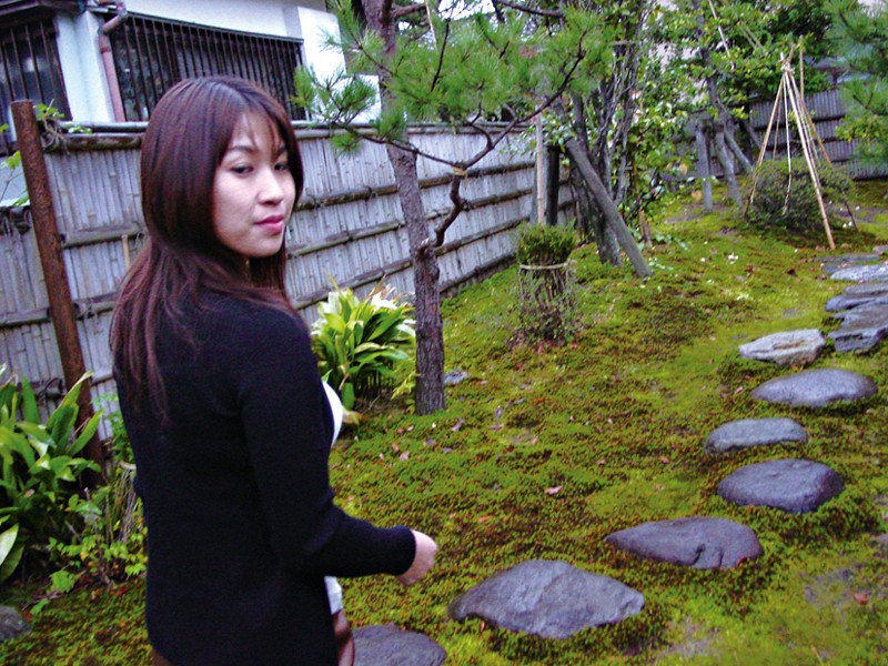 REBN-061 第 11 部分 - 110 分钟