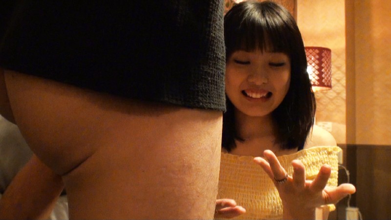 チ○ポに見入る！欲求不満な人妻たちのセンズリ鑑賞12人 14