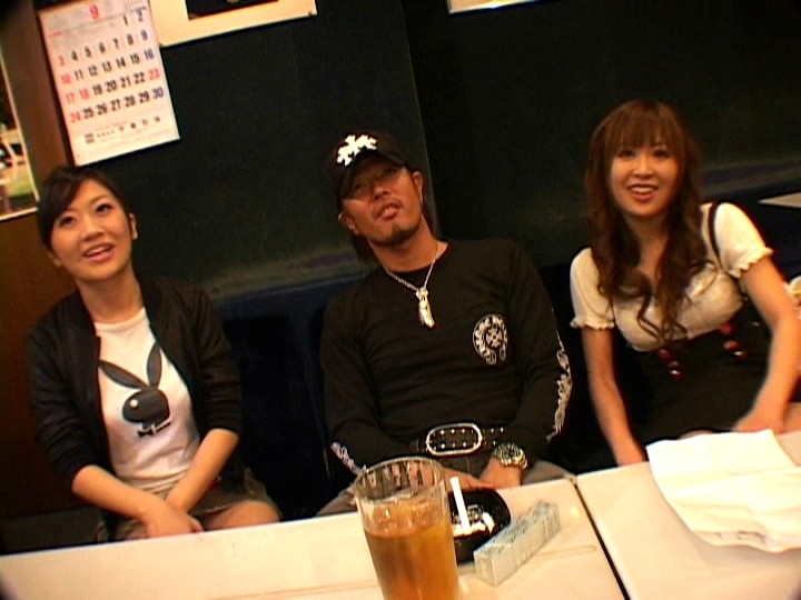 H_ALX-25900406 パート 1 - 30 分