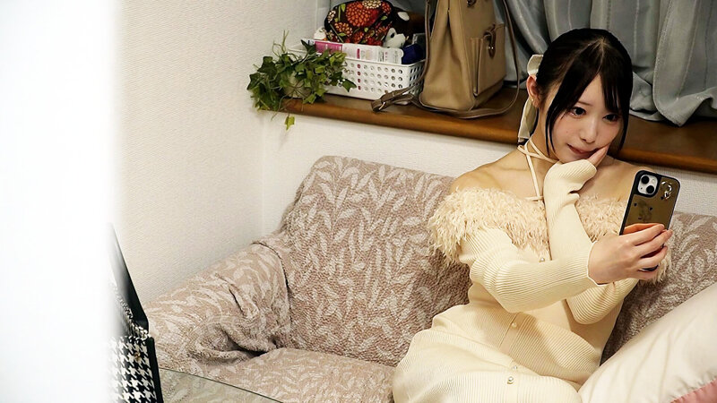 有名私大の女子寮を覗き見る 無防備オナニーの一部始終 #1 2枚目