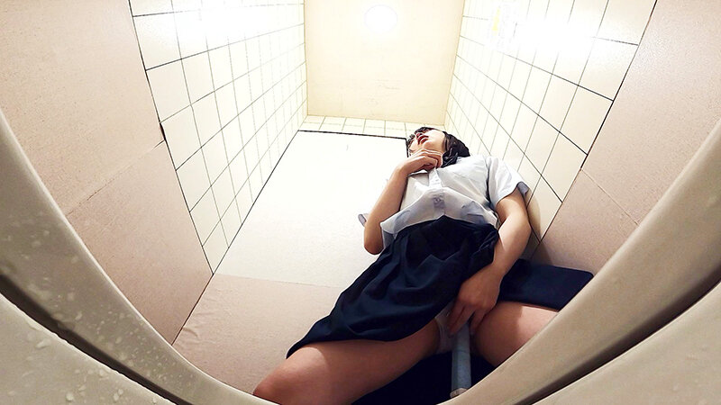 発情期のお年頃 下校中オナニー流出動画 ＃2 画像5