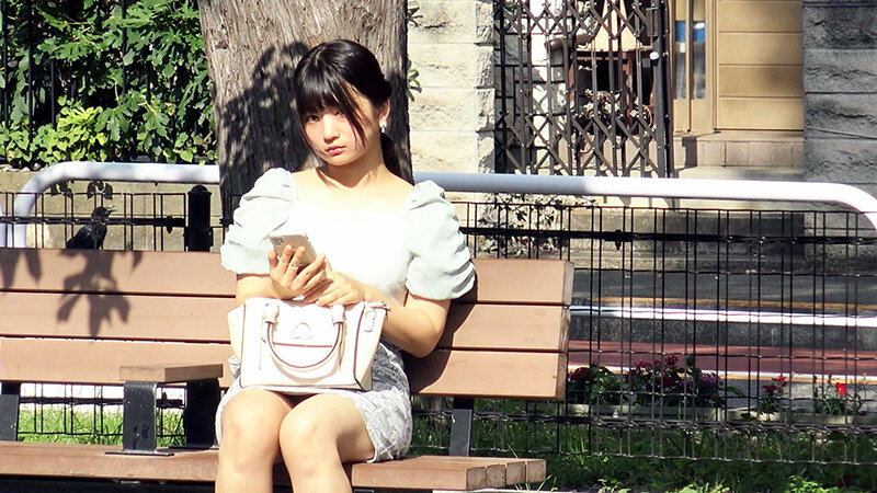 「一滴残らず絞り取ってあげる」 街でエロいお姉さんに誘われ…総集編付き総勢30人 サンプル