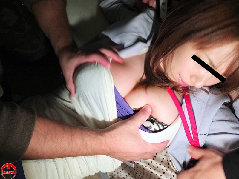 ZRO-048 第 3 部分 - 70 分钟