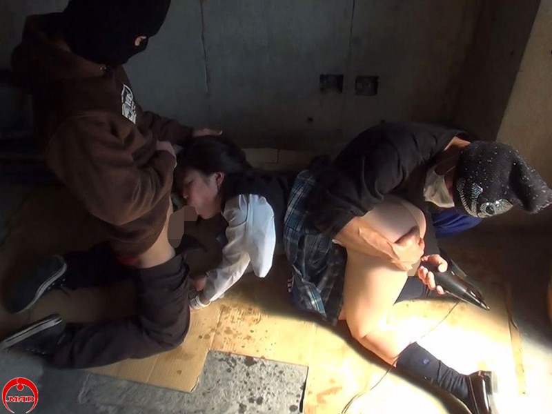 ZRO-052 第 3 部分 - 62 分钟