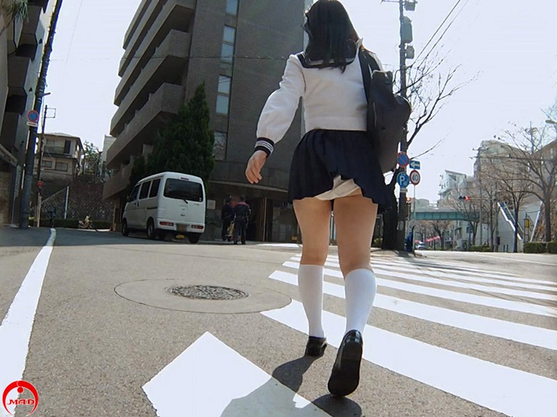 ZRO-056 第 1 部分 - 30 分钟