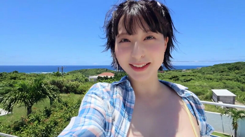 Akari 爆乳桃花源・桃果あかり