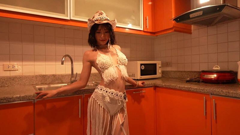 REBD-919 Part 18 - 81 minutes