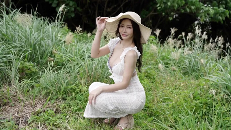 REBD-932 Part 2 - 33 minutes