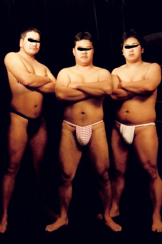 KKV-688 第 1 部分 - 30 分钟