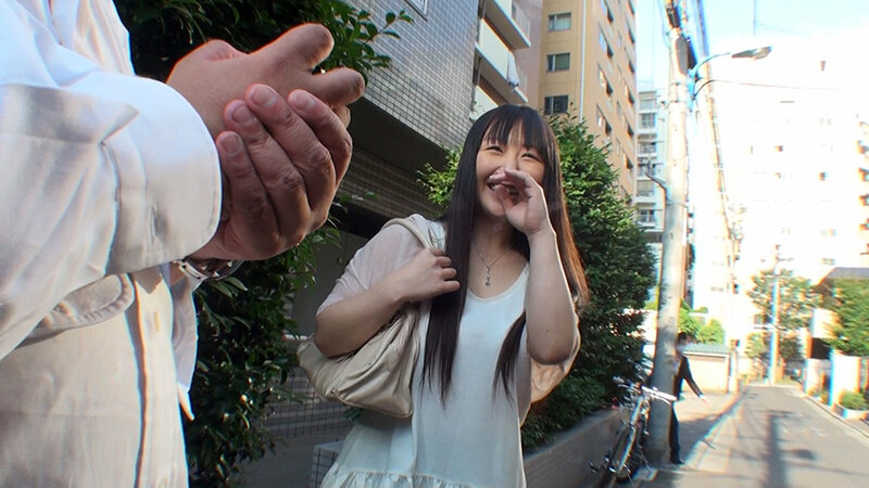 「え、お手入れ…したこと無いです(真っ赤)」毛深い女の濃厚エロス 素人まるだし無防備過ぎる剛毛人妻 ナンパ中出し12人240分SP(2) 画像4