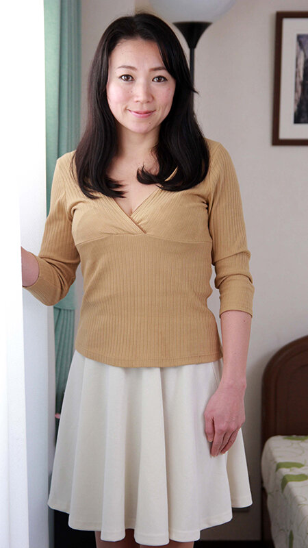 いい歳して恥ずかしいんですが…私だってセックスしたい!我慢出来ないどしろーと 肉欲暴走妻12人4時間4 画像5