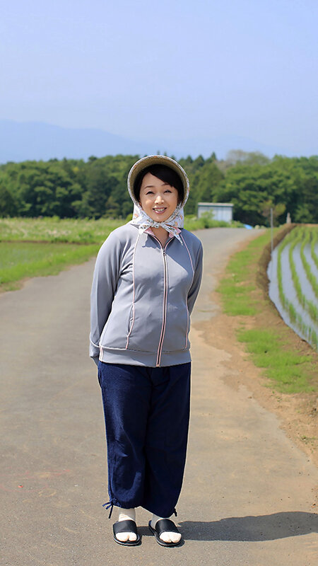 密かに欲求不満を抱えながら悶々と暮らしている 一見真面目な地方のおばさん 12人4時間 2枚目