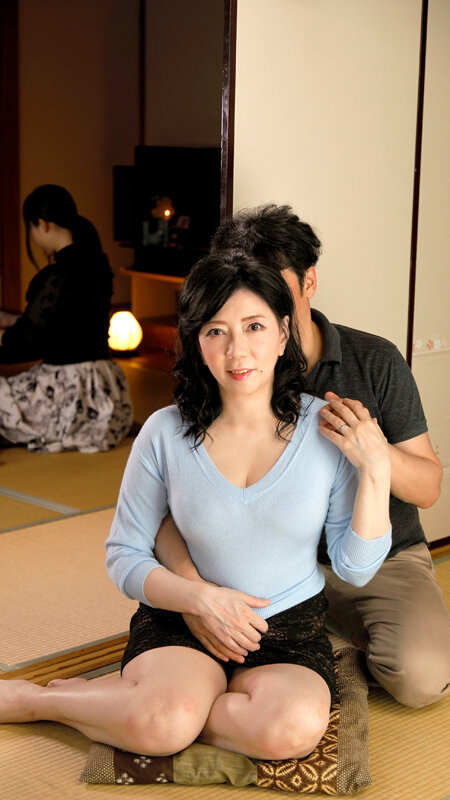 お義母さん…素敵です… あんな小娘よりも私の方が良いでしょ? 美しき義母の色香に惑わされ 禁断の愛を受け入れてしまった母 12人4時間4 15枚目