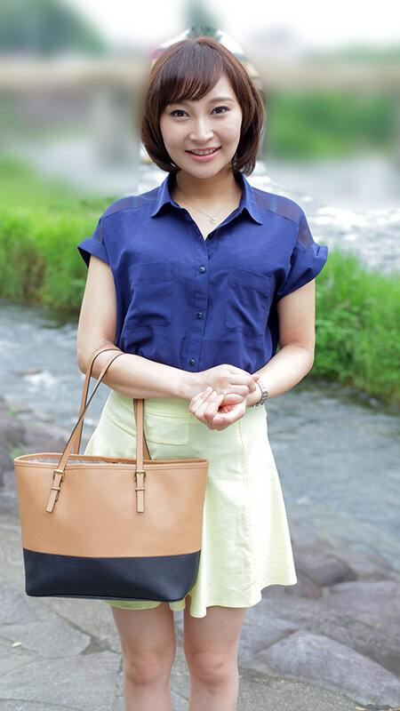 SEXするなら絶対 地方の人妻！！ヤリたい盛りの奧さんたち 平日昼間はイケない浮気タイム 清楚に見えて…実はヤリマン？旦那は知らない愛妻の淫らな性癖12名240分@12 画像7