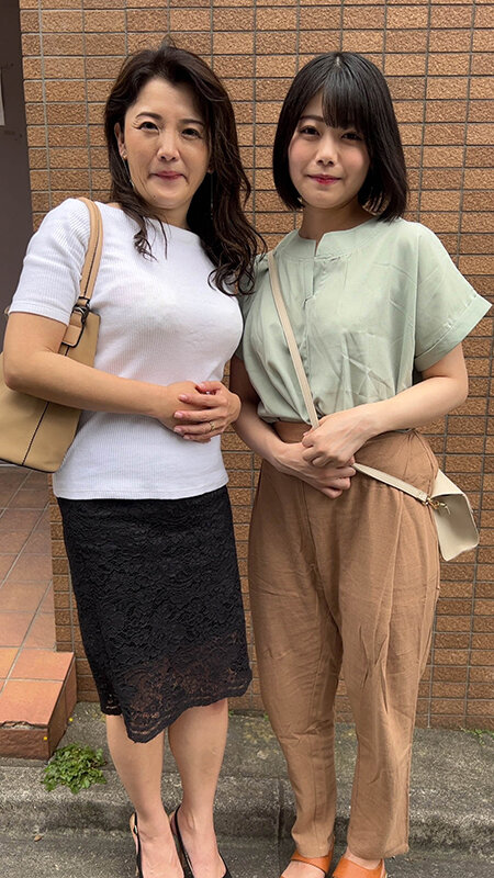 家族の絆は固かった!?「お父さんには言わないで」とか言いながら、娘の前でもお構いなし、欲求不満を拗らせた熟女母12名4時間4 画像15