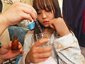 ゴミ屋敷に住む褐色チビ美少女を媚薬で意識朦朧アヘ顔凌●調教 ミニマム美少女まい 北乃まい - 5