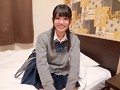 初心で可愛い女子校生を電マやカチカチの18センチ位のデカチンで寸止めしたり有無を言わさずズボっと挿入したりして驚き戸惑っていても「ラップ越しなら…」なんて優しいく受け入れてくれる乙女の言葉に甘えてやりたい放題！ その2 サンプル画像3