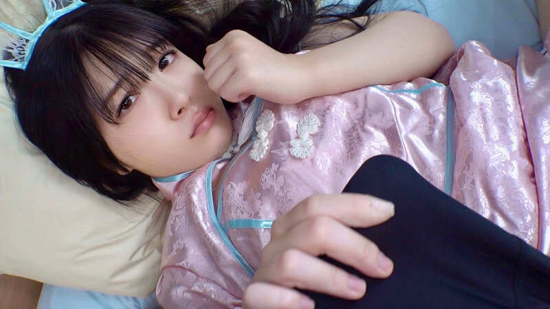 モデル志望の美乳娘に卑猥コスプレ面接 押し倒されて拒否できず剛毛まんまんに生ハメ!おっぱいが圧し潰されるほどに中出し発情Gカップバニー! 真白ふわり 4枚目