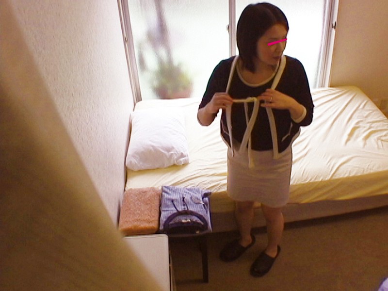 YLW-4413 第 4 部分 - 66 分钟