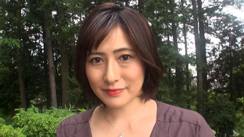 長身オナホ熟妻充香35歳 鈴城充香 - Image 1