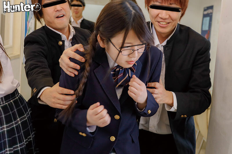 未成熟マ○コで汚便所掃除 女子○生便所レ×プ 4時間ベスト 画像2