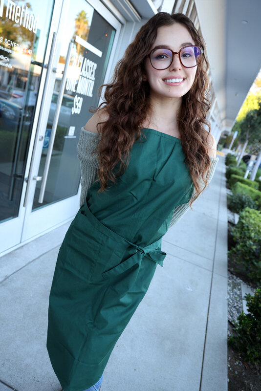 LAで出会った親日美女のカフェ店員にグッツモニターお願いしてみたら奇跡が起きた！！リアナ（28） サンプル