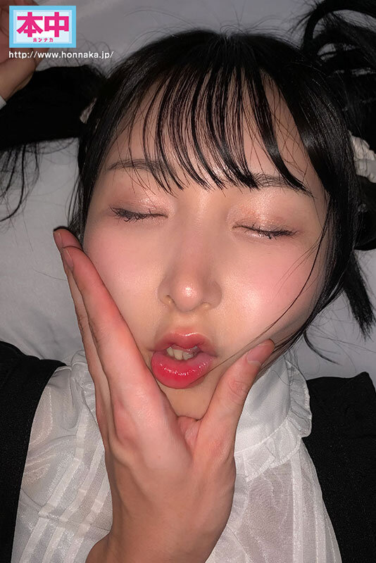 BITCH MELTDOWN 早朝、路上で寝る女の子たち 新●区歌●伎町ホスト帰りみに娘編