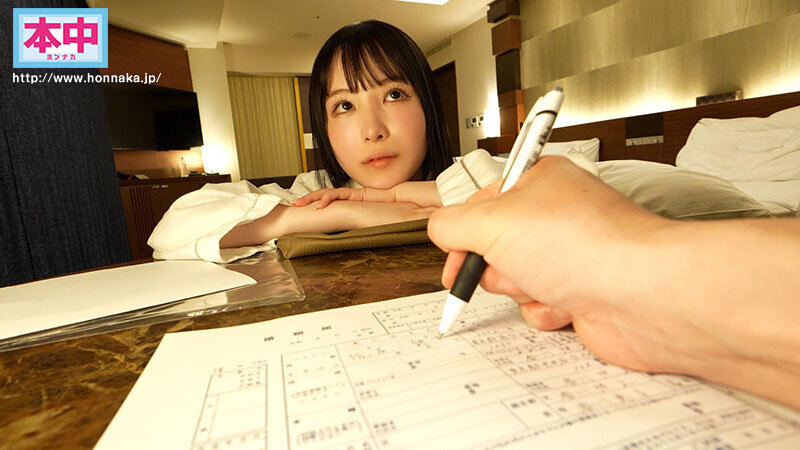 「わたし、もう子どもじゃないから」教師の俺のことを好きすぎて告白してきたが、教師と生徒という関係だったのでフッた元教え子が 大人になって、綺麗になって再告白。大人になった元教え子と朝までホテルで中出ししまくった。 香水じゅん